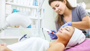 How Med Spa Practitioners Are Shaping The Future Of Cosmetic Dermatology